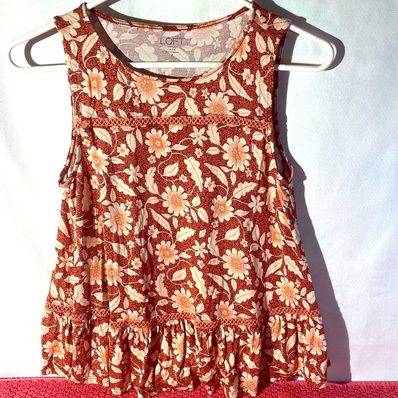 Loft Sleeveless Floral Blouse Size SP - Picture 1 of 4